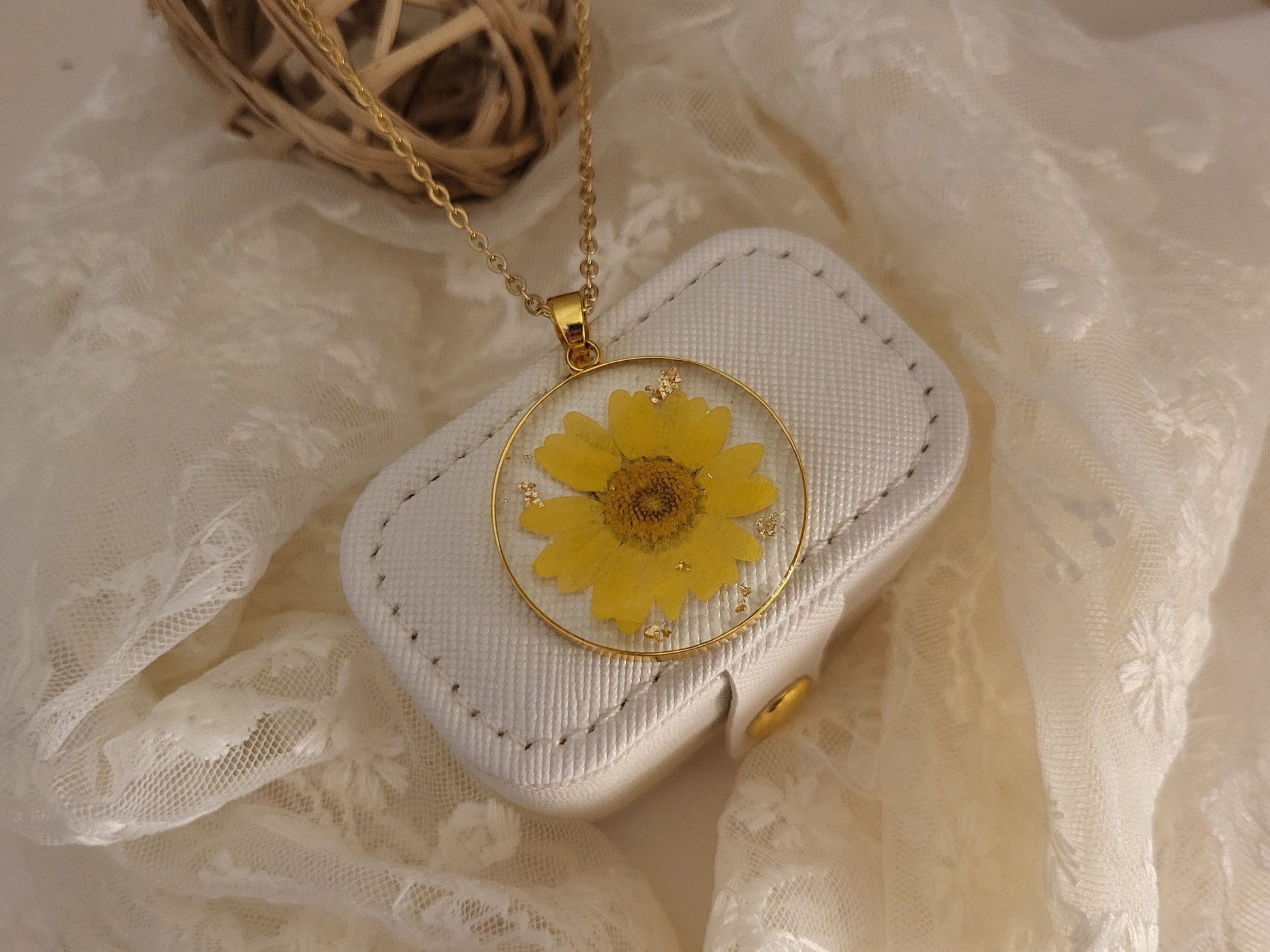 Real Dried Birth Month Flower Necklace, Birthday Gift.