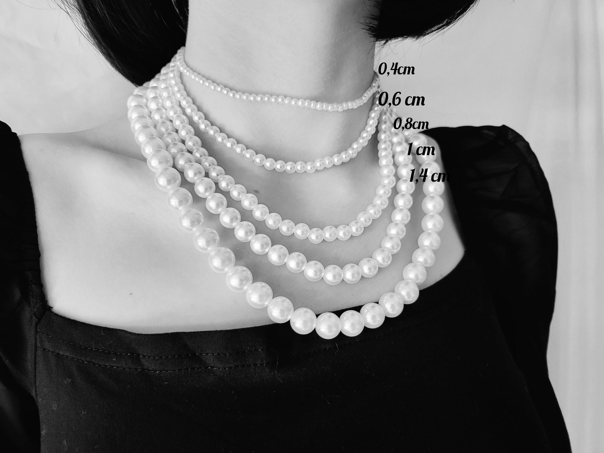 White Round Pearl Necklace, Waterproof.