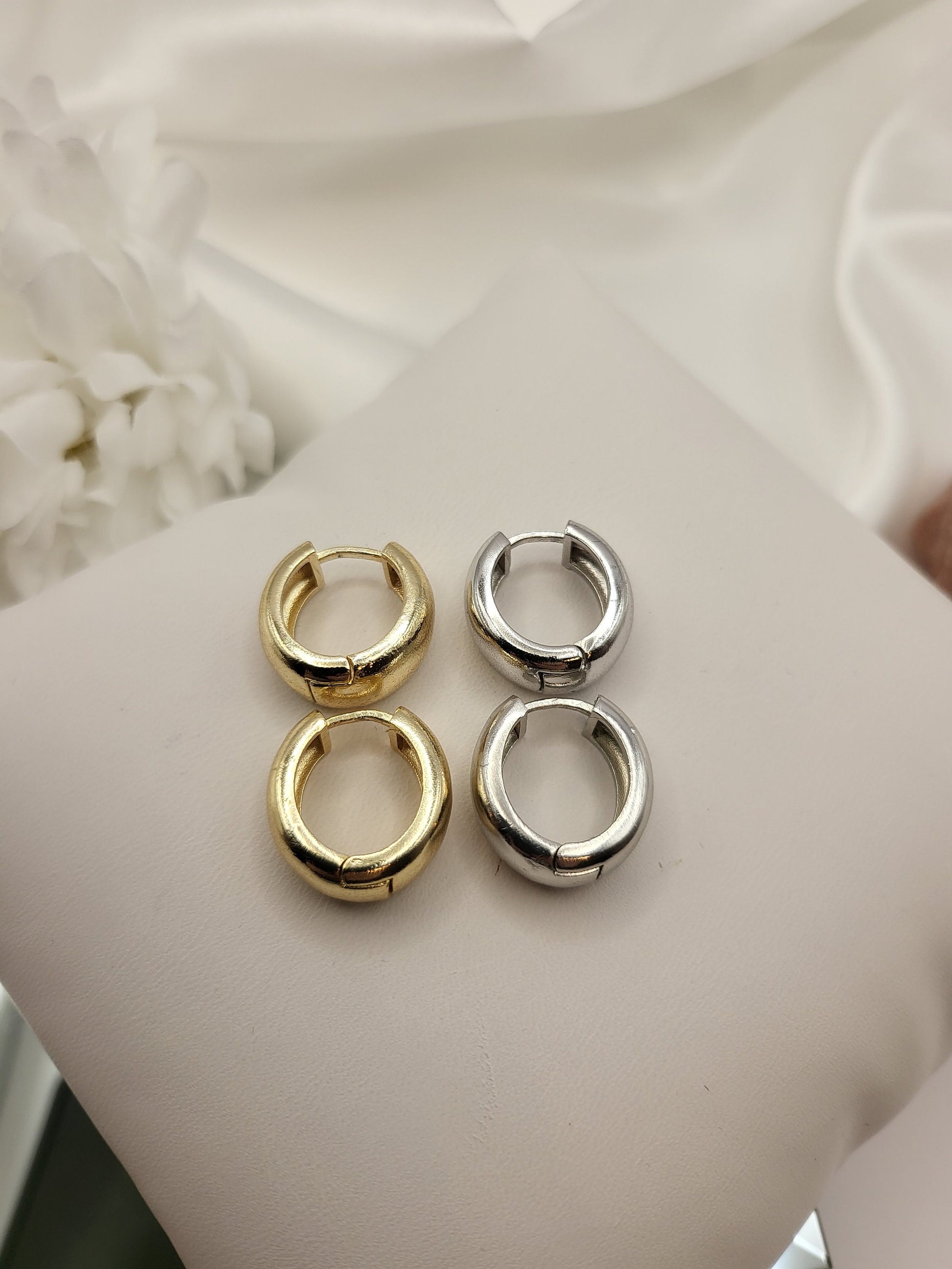 Gold Hoop Earrings , Waterproof , High Quality.