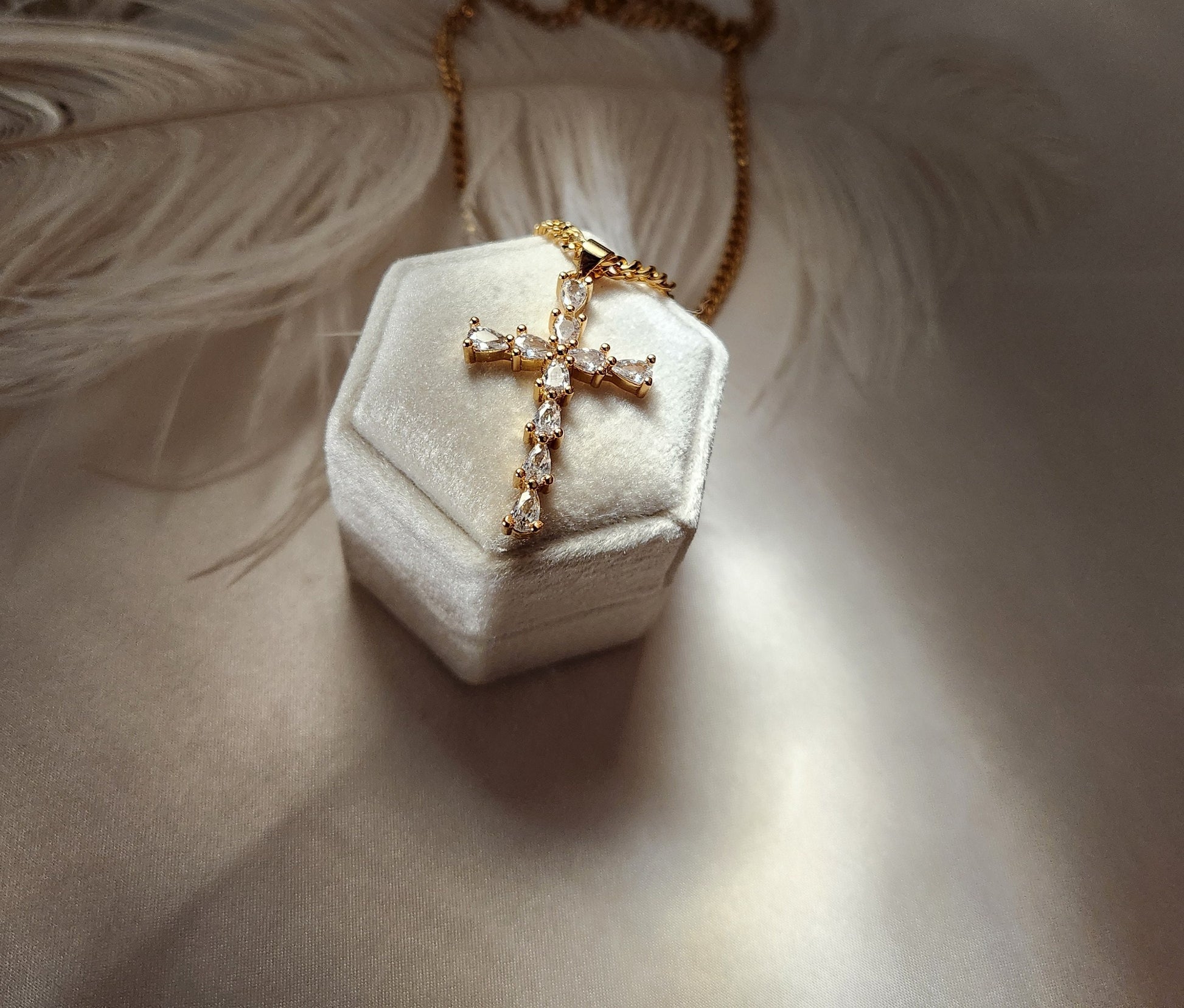 Genuine Diamond Cross, Diamond Cross Necklace, 18K Gold Diamond Cross Pendant Dainty, Green Jade Cross, WATERPROOF Adjustable Chains.