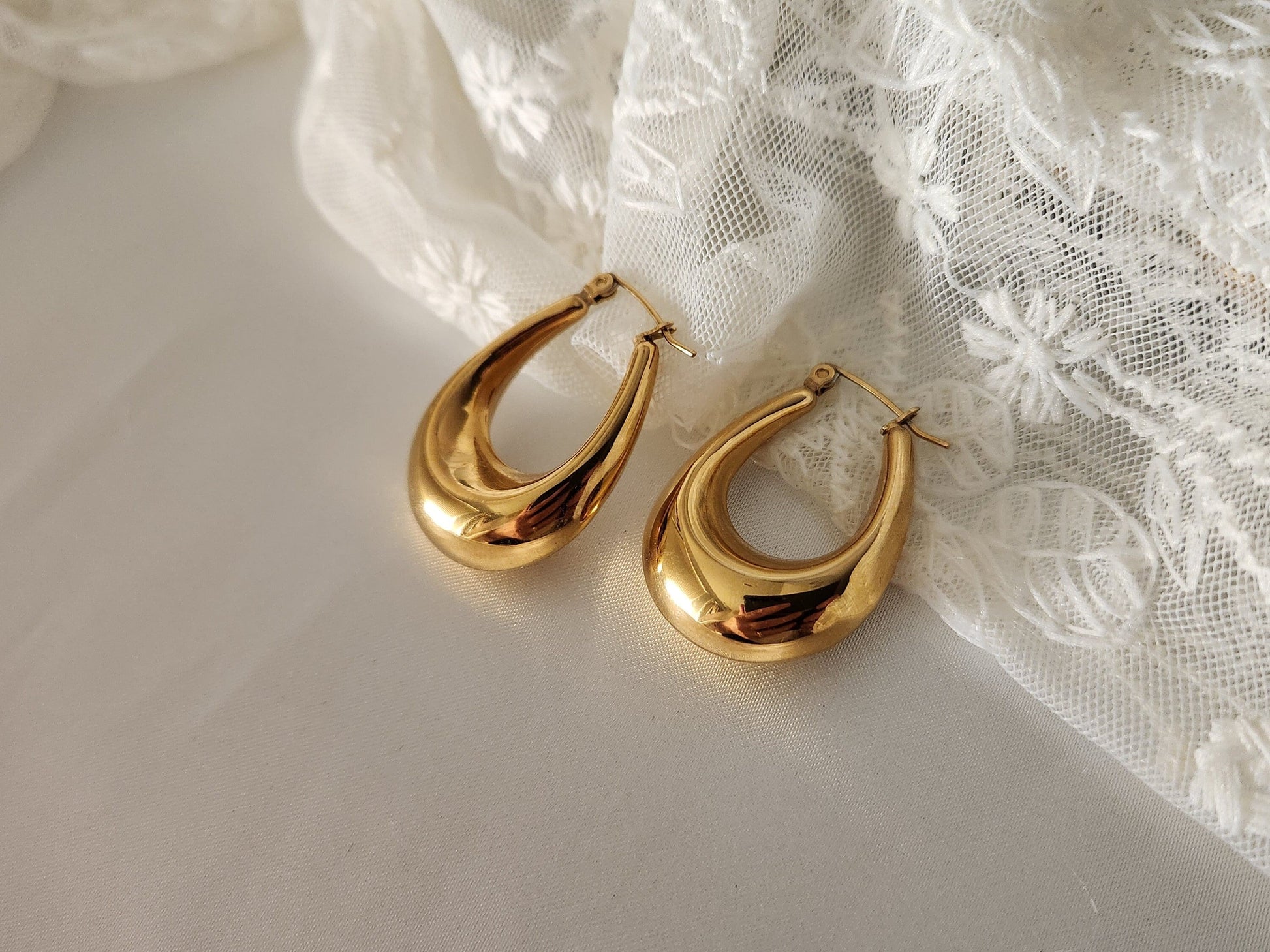 Gold Hoop Earrings , Waterproof , High Quality.