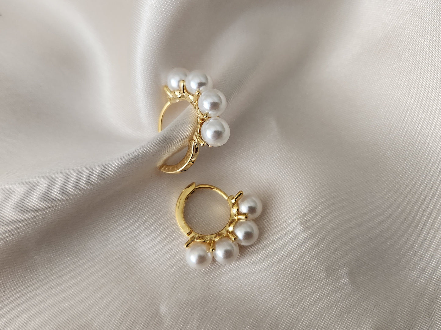 Gold Pearl Stud Earrings , Waterproof , High Quality, Bridesmaid Earring,