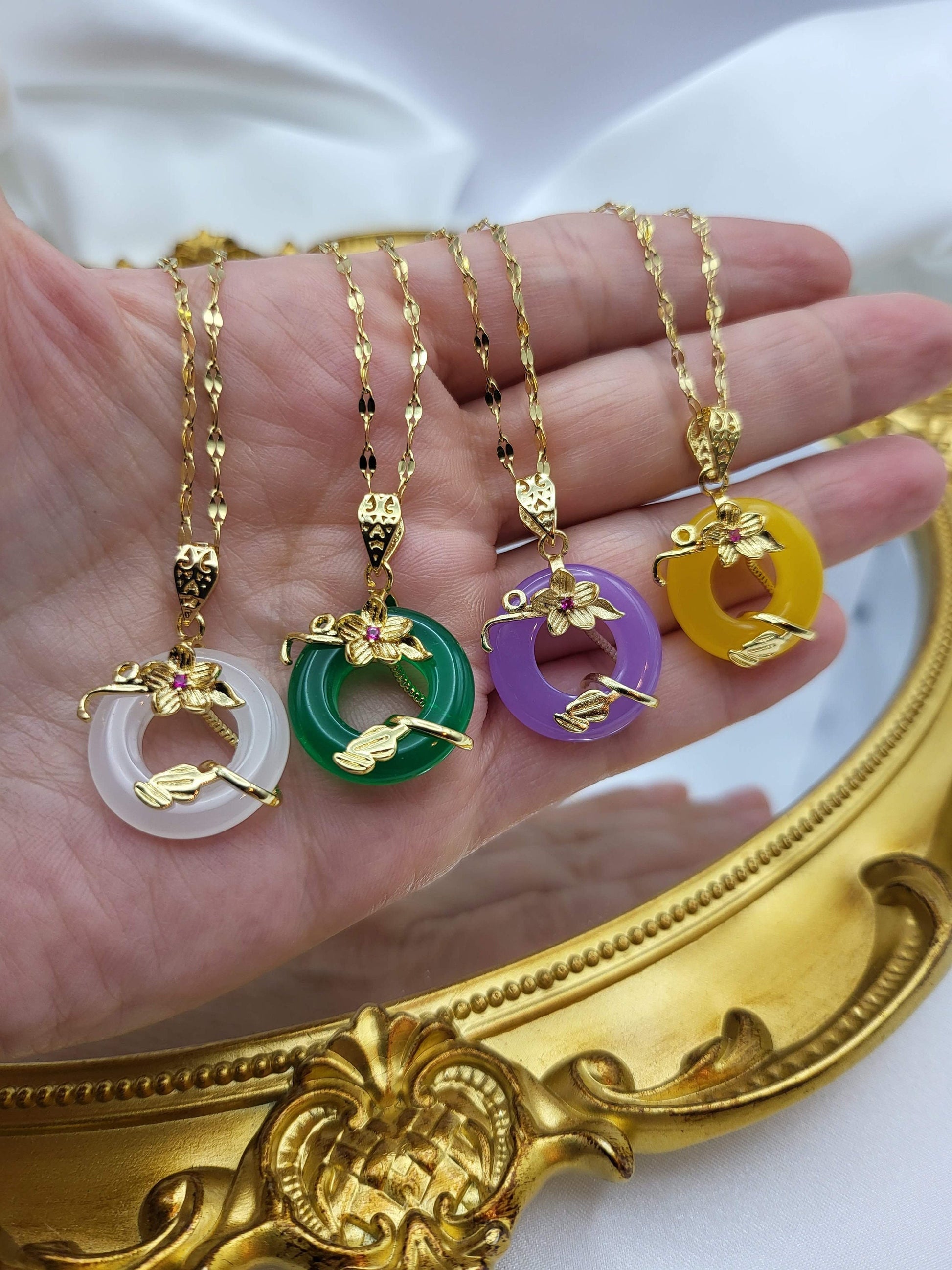 Gold Circle Flower Jade Earrings,Jade Necklace, Gift For Mom , Bridesmaid jewelry.