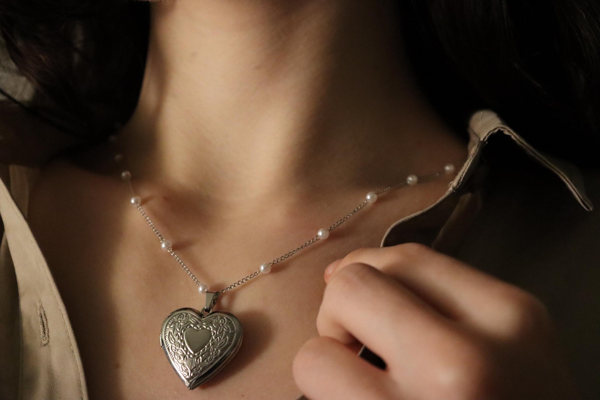 Silver Heart Locket Necklace with Photo, Engraved Heart Locket, Personalized gift.