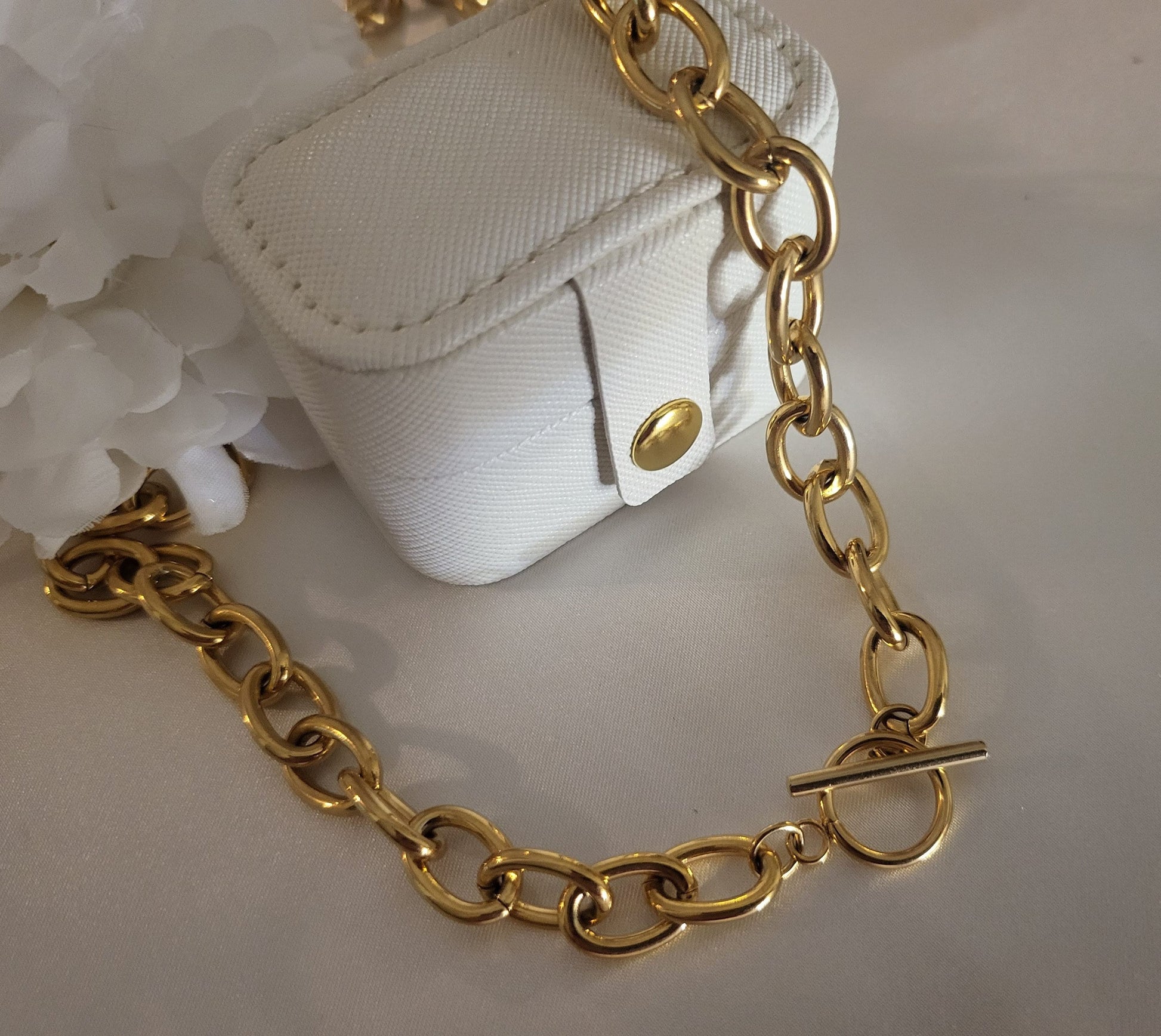 Gold Filled Non Tarnish Toggle Claps Chain Necklace ,Chunky Bracelet, WATERPROOF.