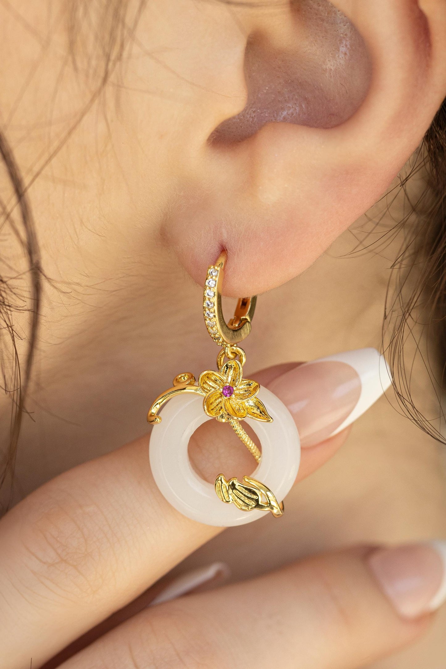 Gold Circle Flower Jade Earrings,Jade Necklace, Gift For Mom , Bridesmaid jewelry.