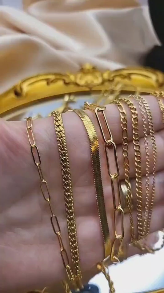 Gold Filled  Non Tarnish Name Chain Bracelet, WATERPROOF.